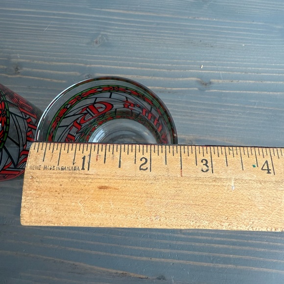 Vintage Houze Seasons Greeting cups - Picture 4 of 7